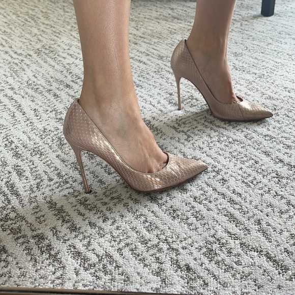 Sergio Rossi Pink Textured Heels - Picture 9 of 11